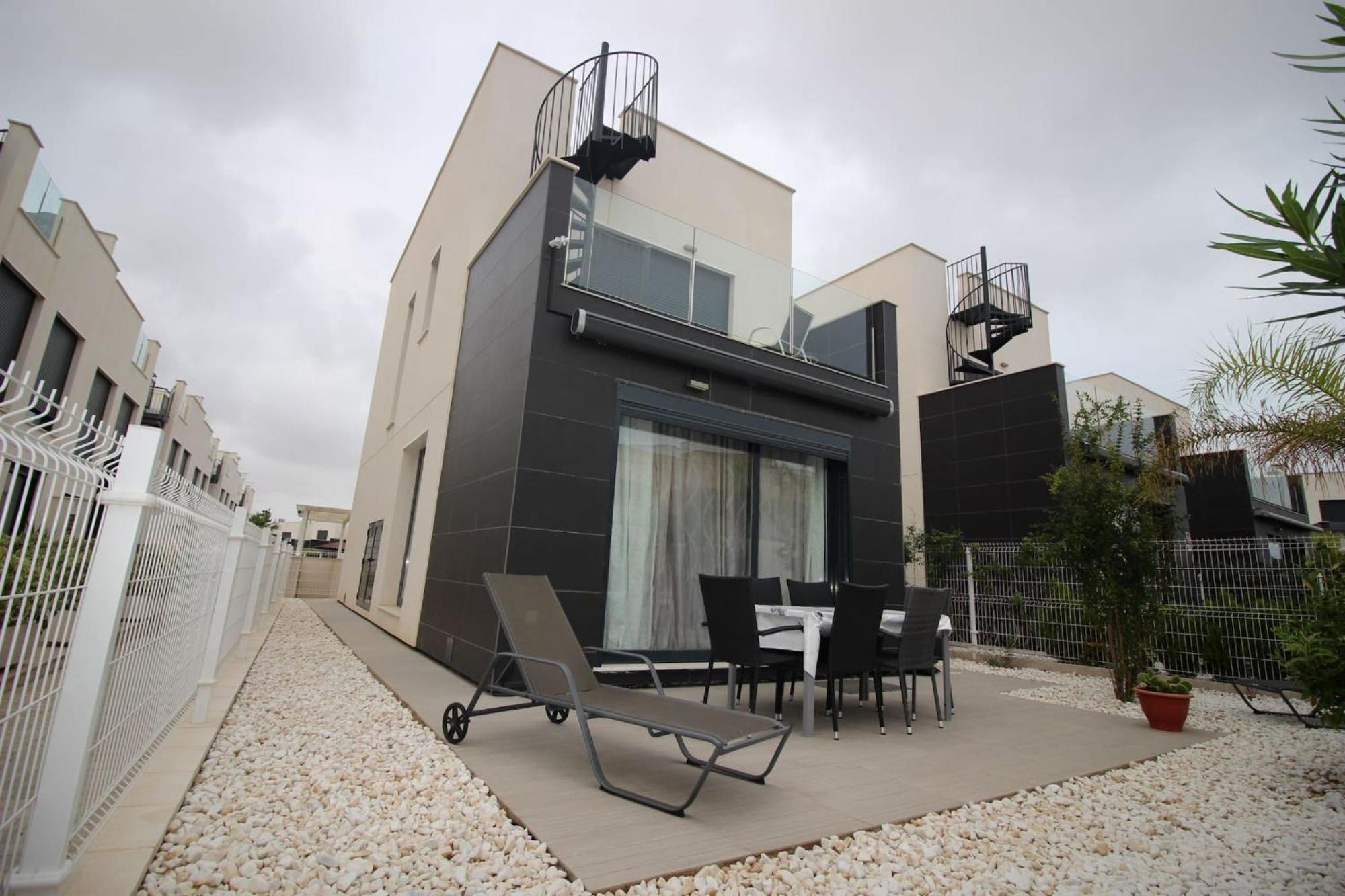 Villa Tindra Torrevieja Kültér fotó